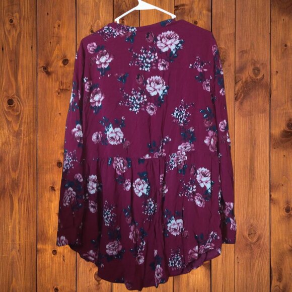Torrid Women's Plus Size 2 Burgundy Floral Boho Blouse Long Sleeve Button Front - Picture 4 of 4
